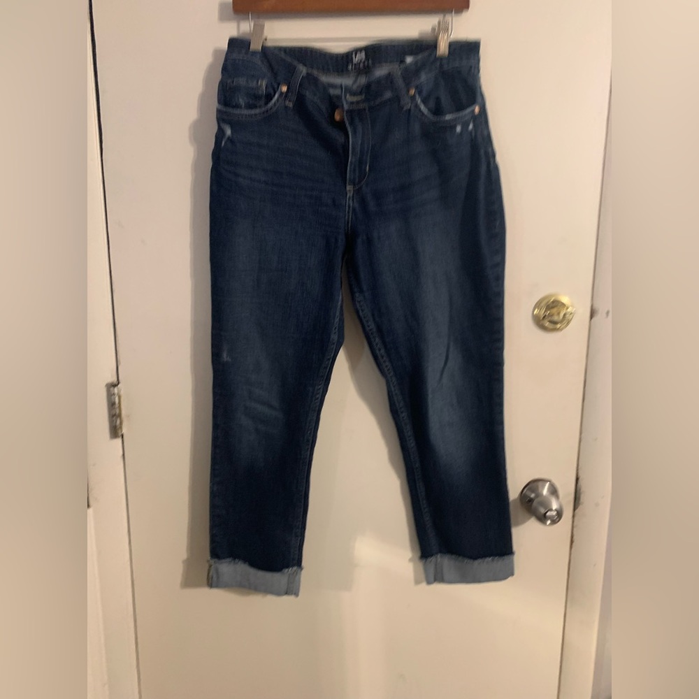 Cropped ankle boot cut